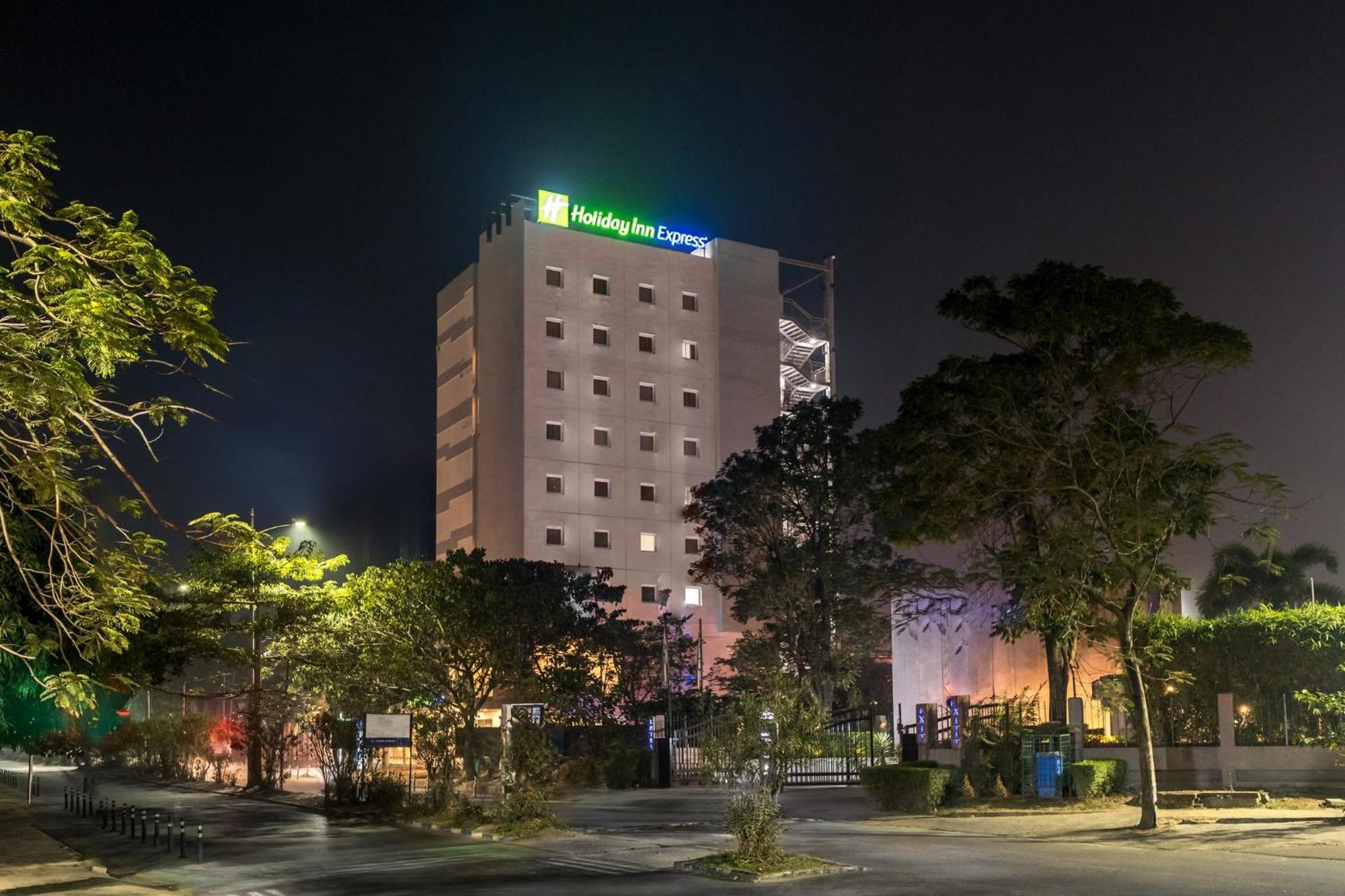 Holiday Inn Express Kolkata New Town By Ihg Екстер'єр фото